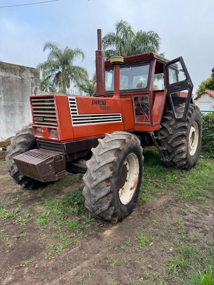 1  Tractor FIAT 1580 DT