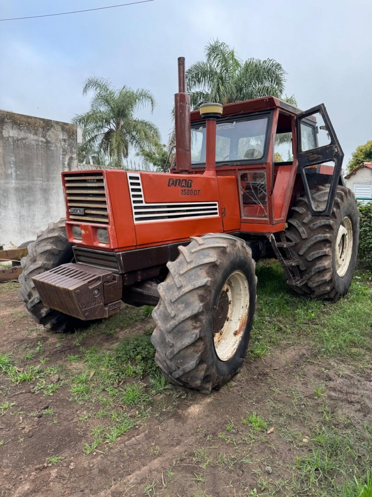 1  Tractor FIAT 1580 DT