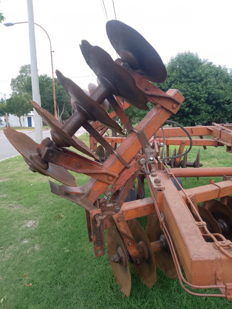 3 DISCOS DESENCONTRADOS