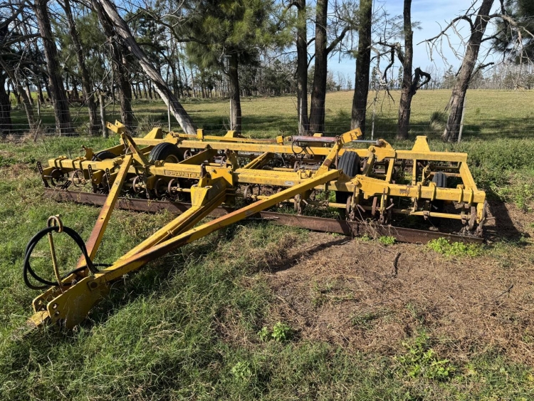 1 Vibrocultivador AGROMETA