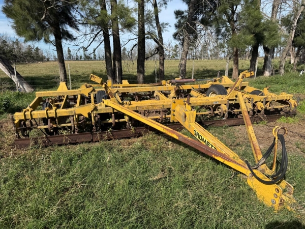1 Vibrocultivador AGROMETA