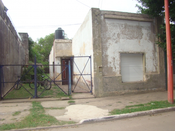 Casa a Reciclar con importante Terreno