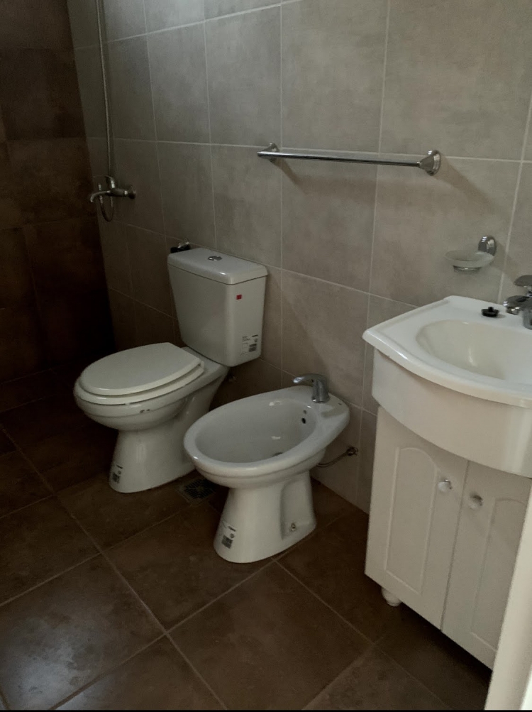CASA UN DORMITORIO A ESTRENAR 