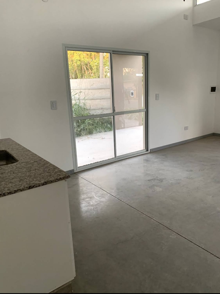 CASA UN DORMITORIO A ESTRENAR 