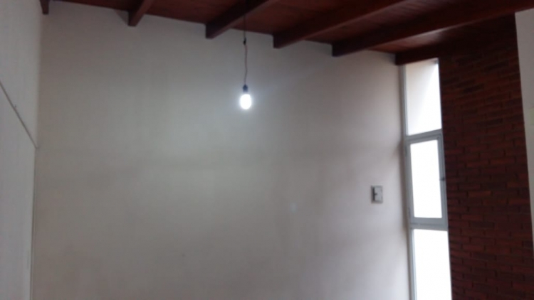 CASA UN DORMITORIO
