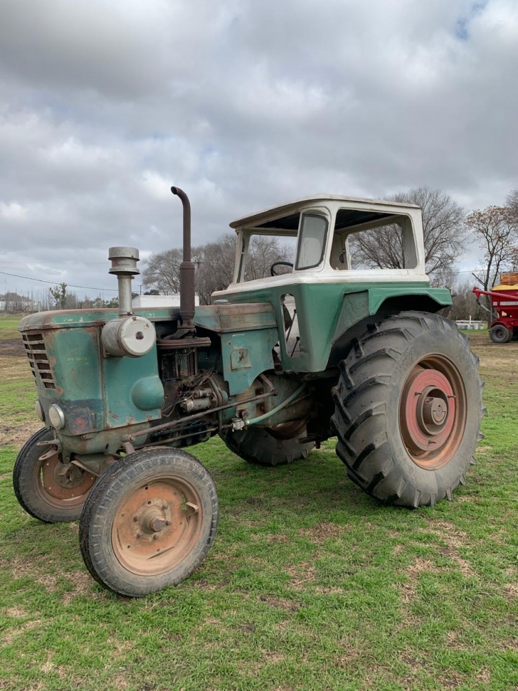 1  Tractor DEUTZ A 65, cabina Rumifer,