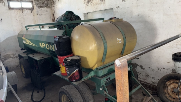 1 Acoplado tanque PONY de 2 ejes