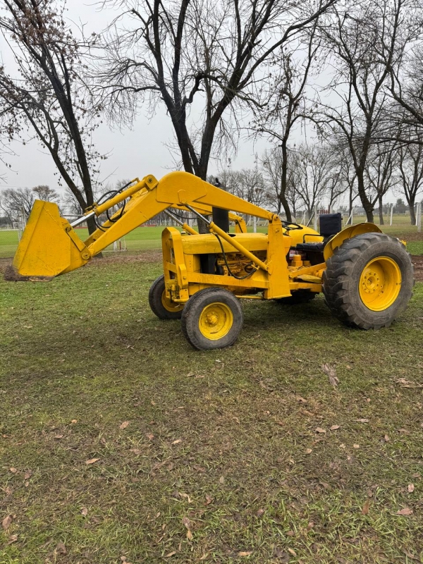 1 Pala cargadora JOHN DEERE 308,