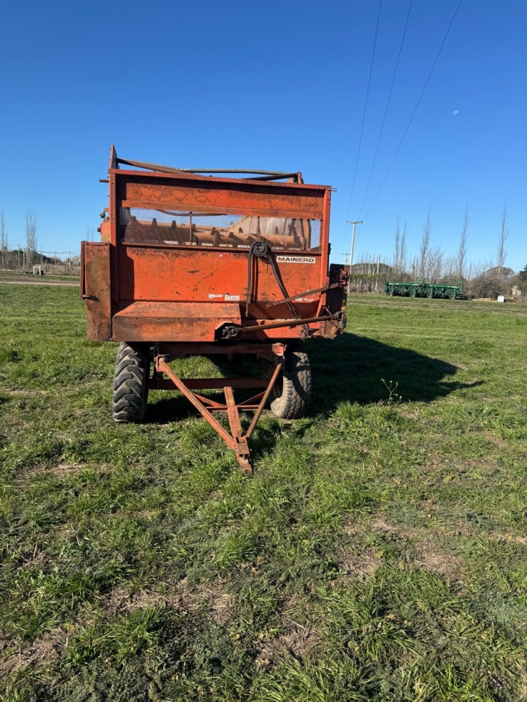 1 Carro forrajero MAINERO,