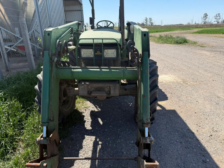 1  Tractor JOHN DEERE 5410