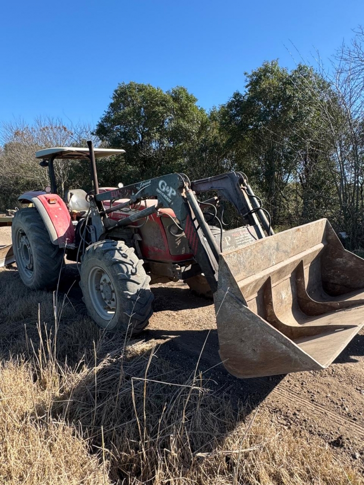 1  Tractor  MASSEY FERGUSON 4292 H.D,  DT,
