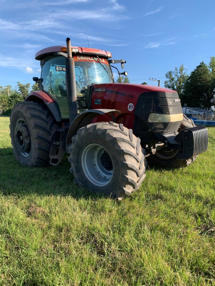 1 Tractor CASE PUMA 210 DT, cabina original con AA,