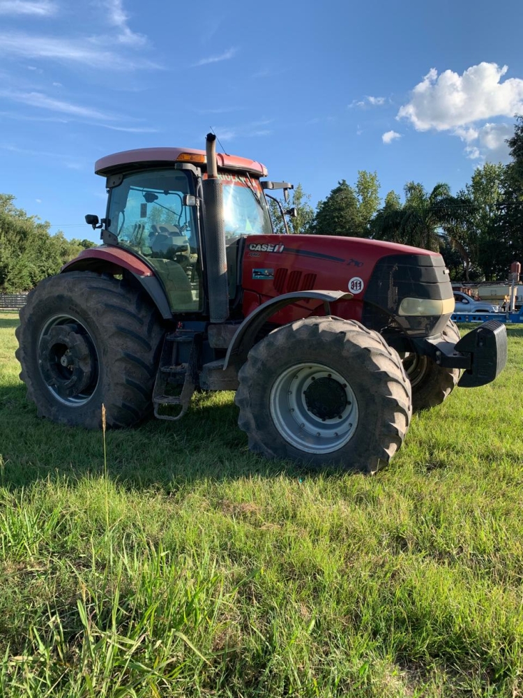 1 Tractor CASE PUMA 210 DT, cabina original con AA,