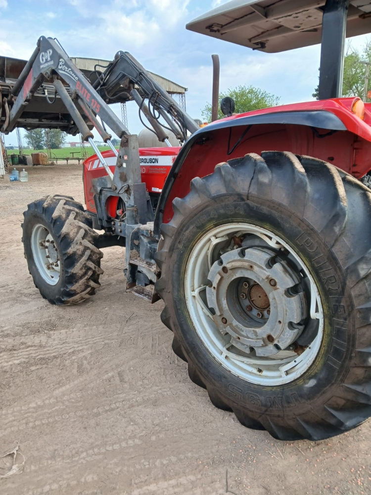 1 Tractor  MASSEY FERGUSON 4292 H.D - DT