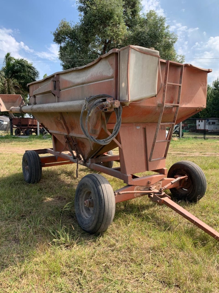 1 Acoplado semillero RUAL, para 7.000 kg
