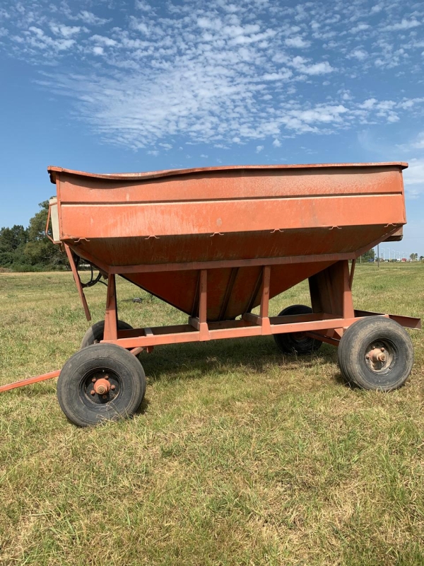 1 Acoplado semillero RUAL, para 7.000 kg