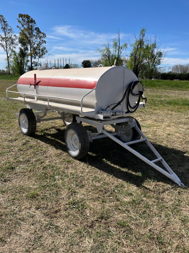 3 Acoplados tanques p/combustible GENTILLI; MANCINI 