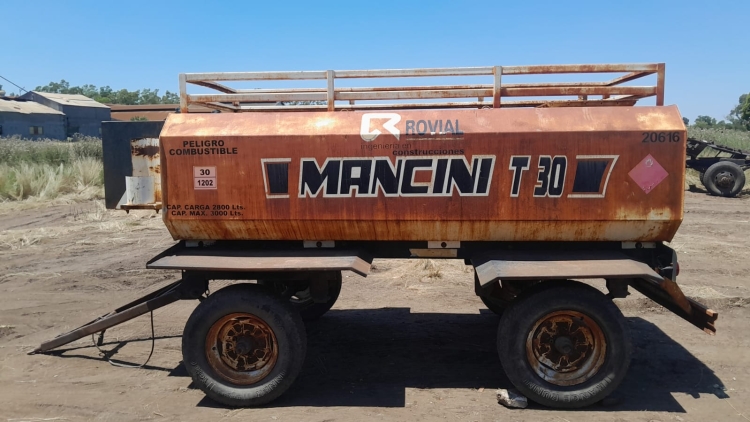 3 Acoplados tanques p/combustible GENTILLI; MANCINI 