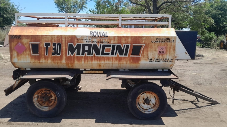3 Acoplados tanques p/combustible GENTILLI; MANCINI 