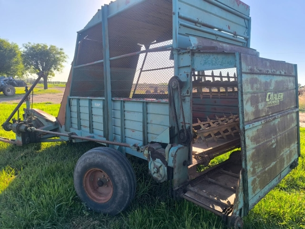 2 Picadoras integrales de forrajes RICHIGER