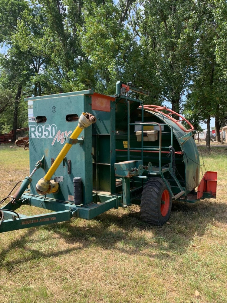 1  Embolsadora y quebradora RICHIGER R 950 MX,