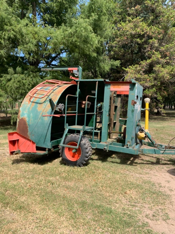 1  Embolsadora y quebradora RICHIGER R 950 MX,