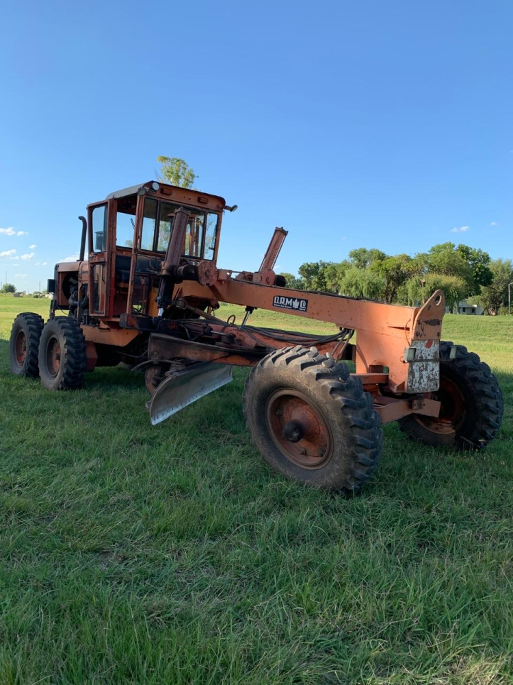 1 Motoniveladora, D´RAMCO D62-B