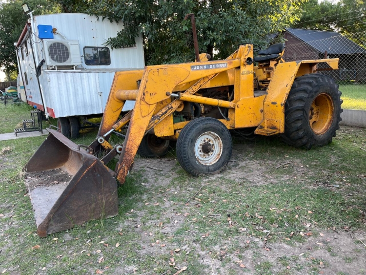 1 Pala cargadora JOHN DEERE 310 D