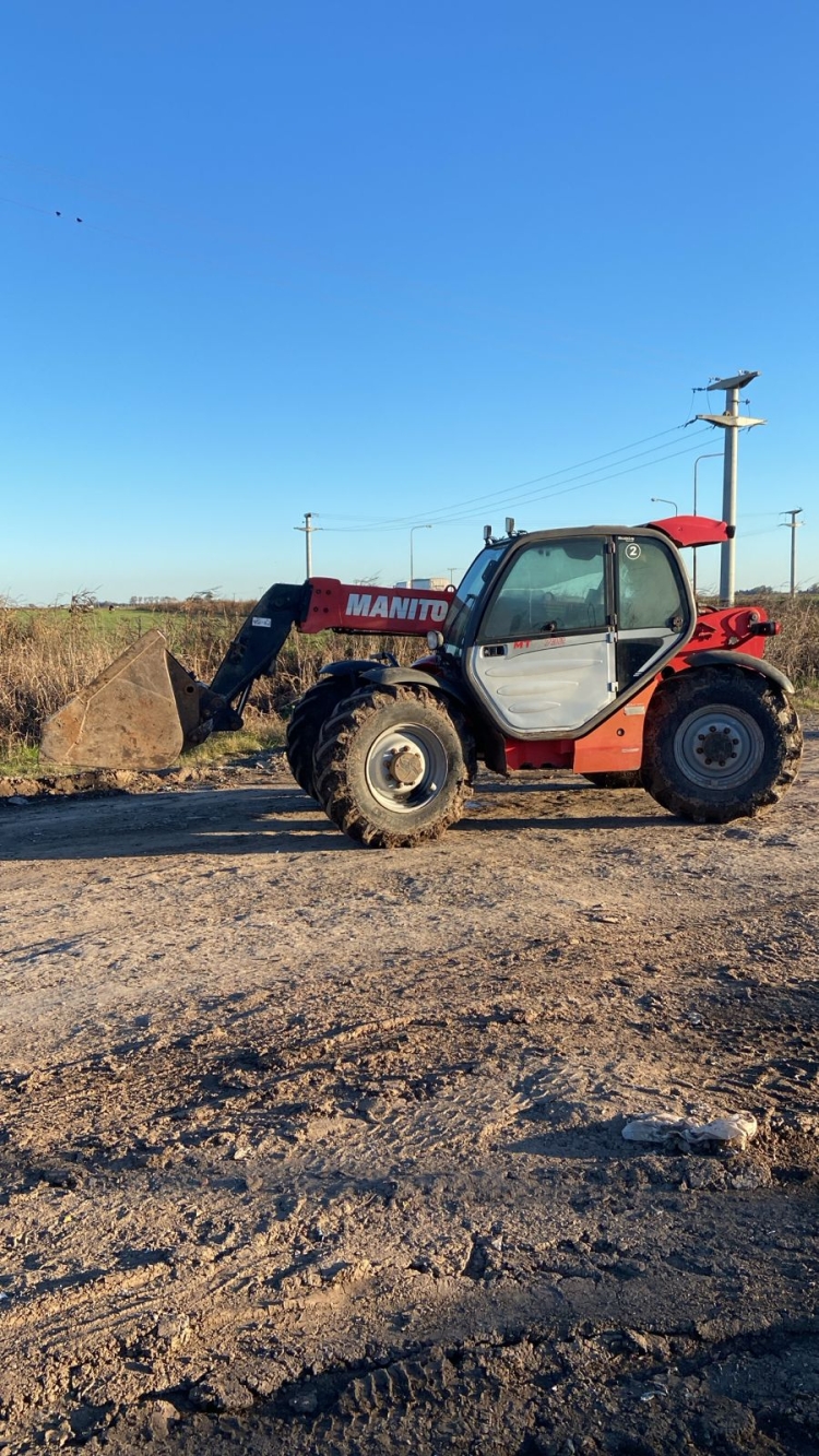 1 MANITOU MANISCOPIC MT-X7, año 2015; en perfecto estado de uso.