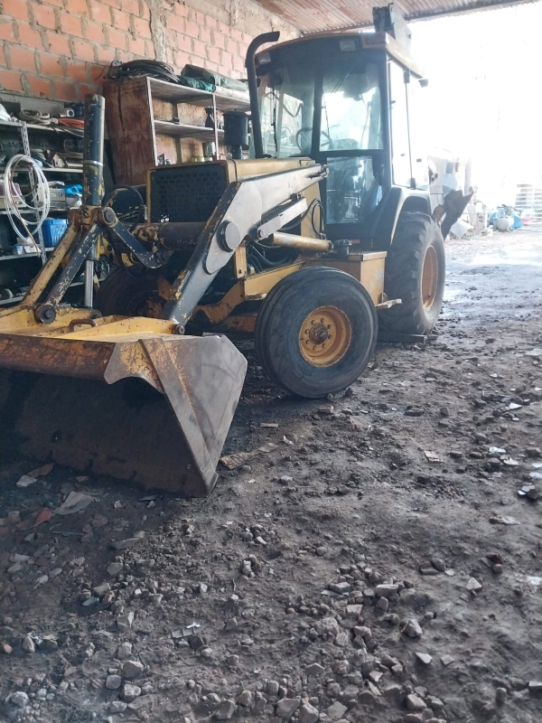 RETROEXCAVADORA JOHN DEERE 310 D